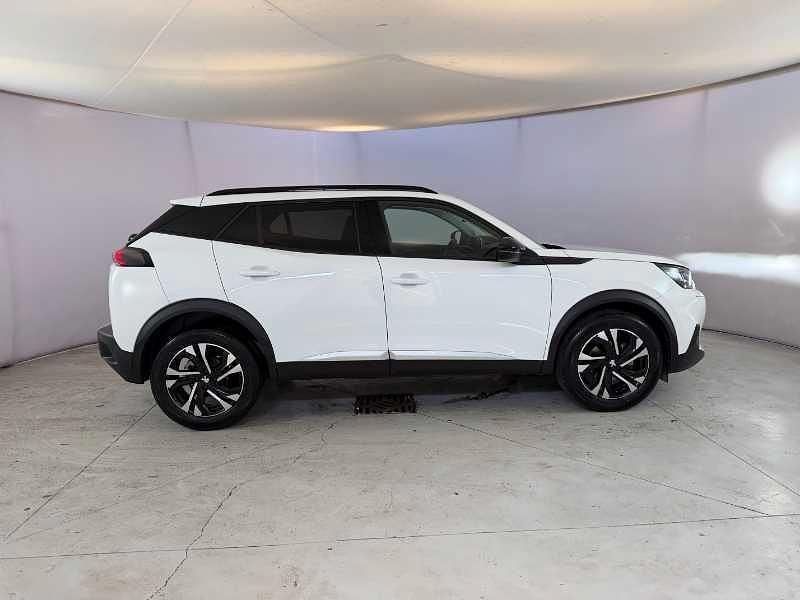 Usata Peugeot 2008 Allure 110 CV (80 kW) 2022 Bianco SUV