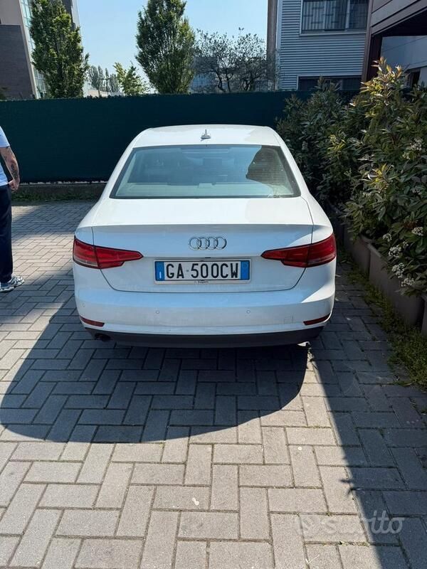 Bianco Usata 2017 Audi A4 Tre volumi | 17.000 € (Cara) - Immagine 1/4