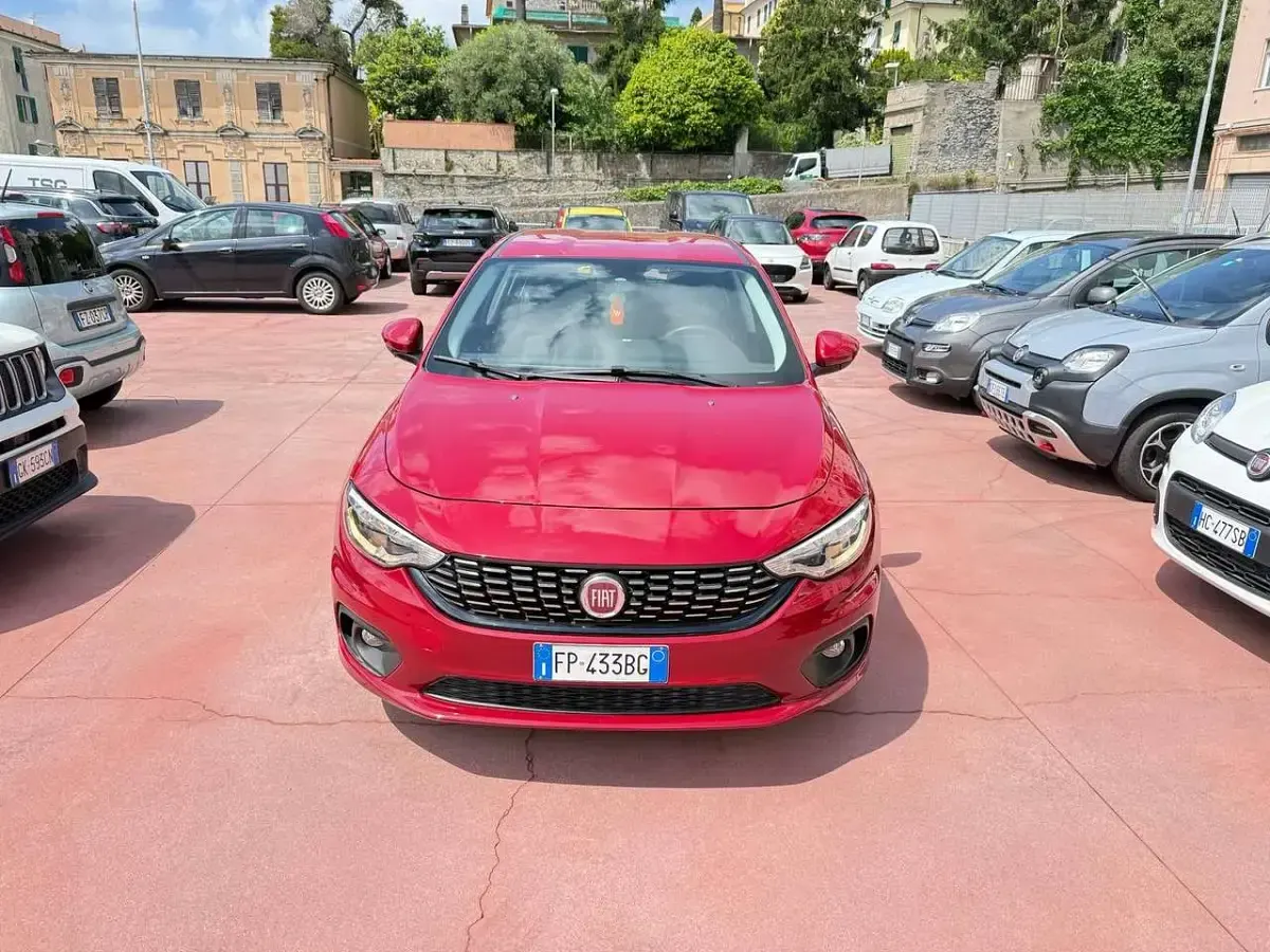 Usata Fiat Tipo Easy 95 CV (69 kW) 2018 Rosso Berlina