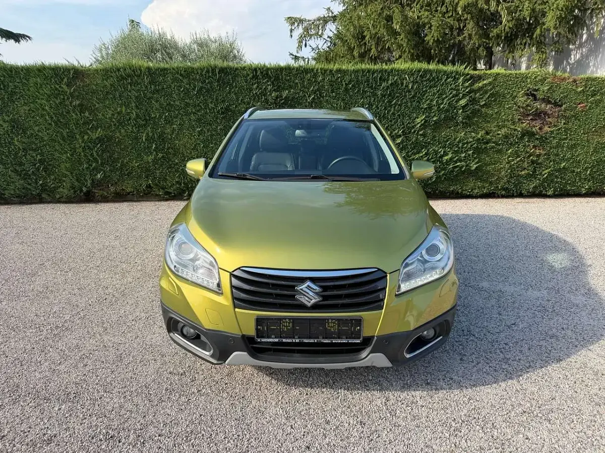 Usata Suzuki SX4 Comfort+ 120 CV (88 kW) 2013 Verde SUV