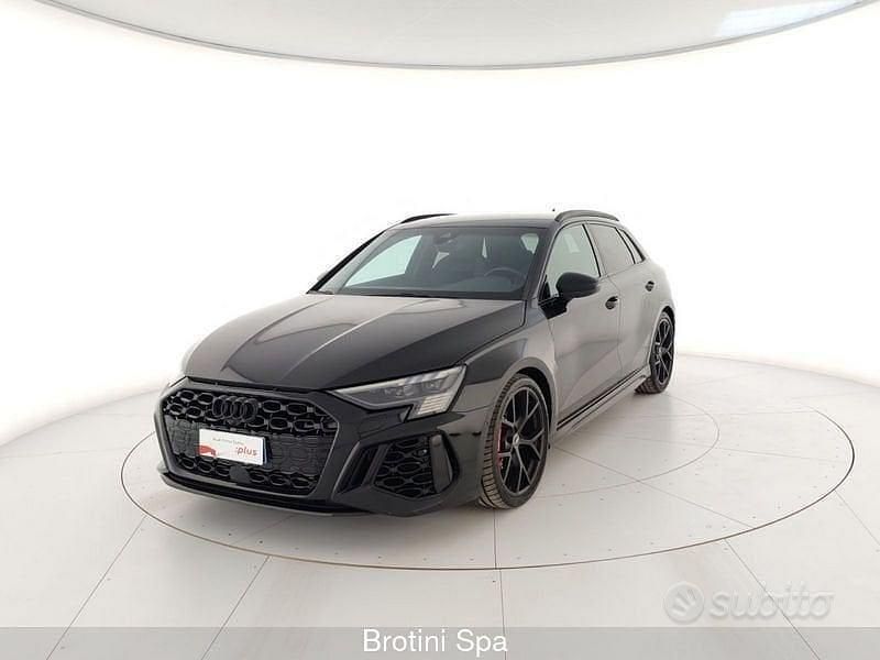 Nero Usata 2022 Audi RS3 Ambiente Tre volumi | 49.800 € (Super prezzo) - Immagine 1/4