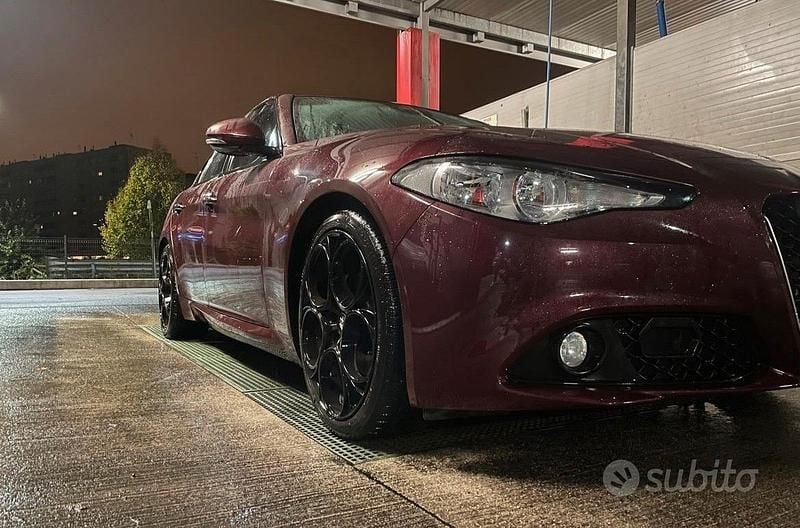 Usata Alfa Romeo Giulia 150 CV (110 kW) 2017 Berlina