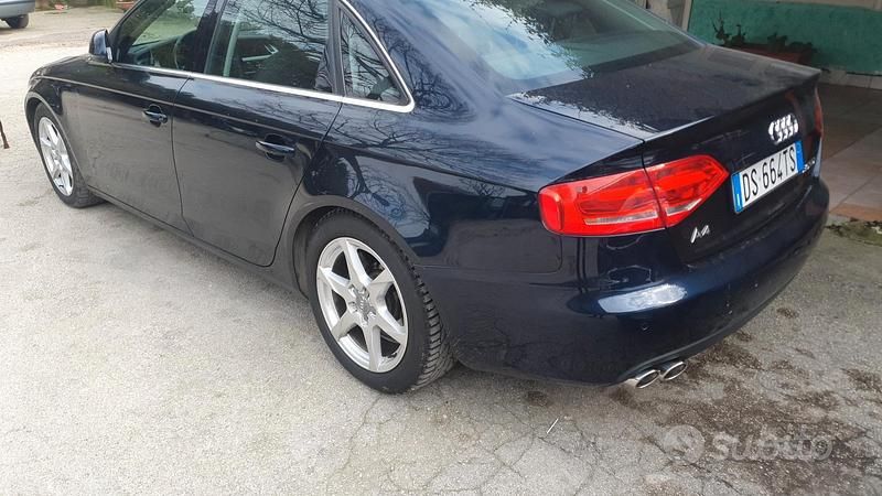 Usata Audi A4 143 CV (105 kW) 2008 Blu Berlina