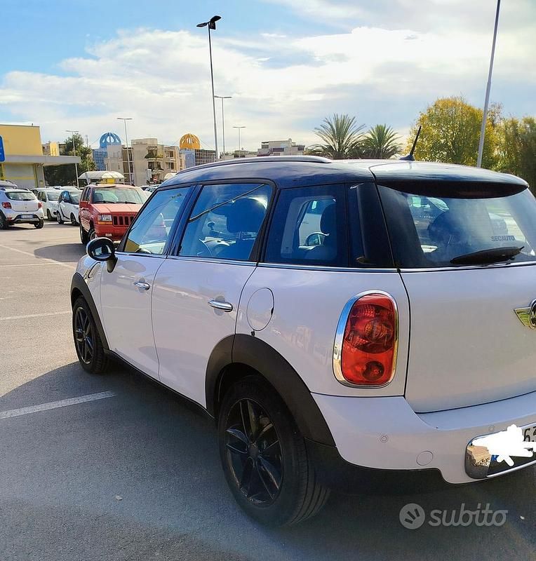 Usata Mini Countryman 2012 Bianco SUV