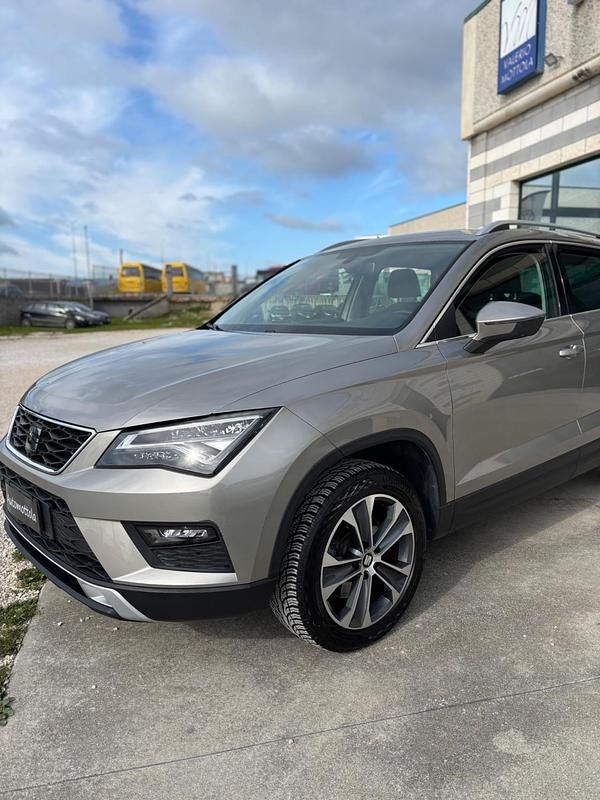 Usata Seat Ateca Ecomotive 115 CV (84 kW) 2018 Beige SUV