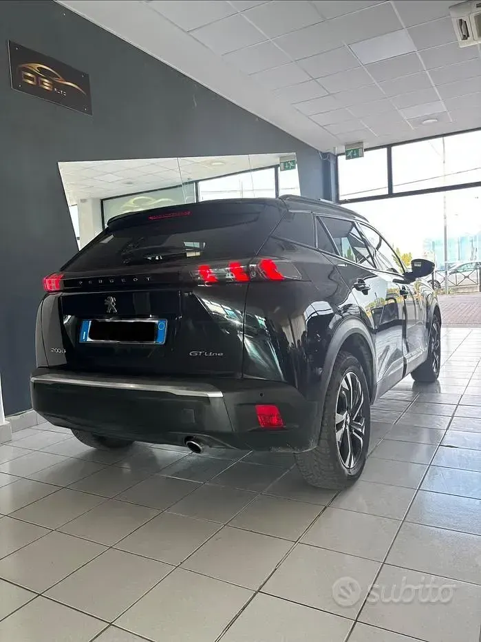 Usata Peugeot 2008 GT 131 CV (96 kW) 2020 Nero SUV