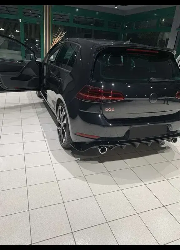 Usata VW Golf VII GTI 245 CV (180 kW) 2019 Berlina