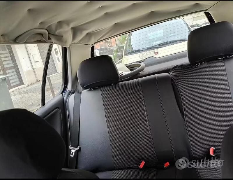 Occasion VW Polo 75 ch (55 kW) 2000 Berline