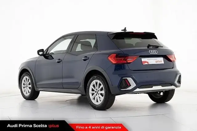 Usata Audi A1 Business 116 CV (85 kW) 2025 Blu navarra metallizzato SUV