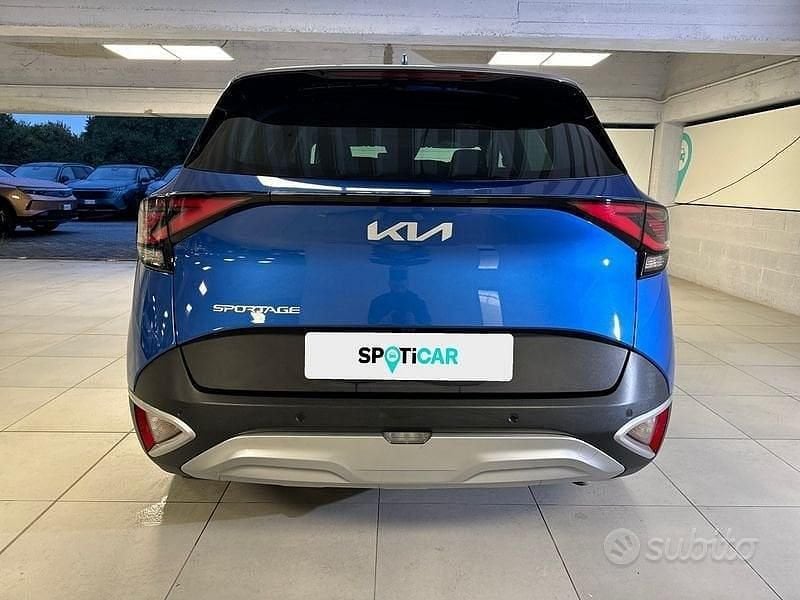 Usata Kia Sportage Style 136 CV (100 kW) 2023 Blu/azzurro SUV