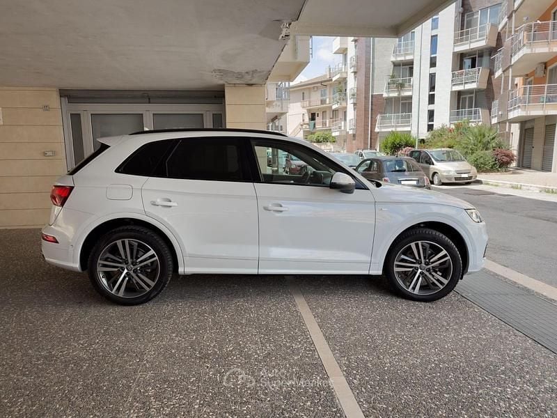 Usata Audi Q5 S-line plus 190 CV (139 kW) 2019 Bianco SUV