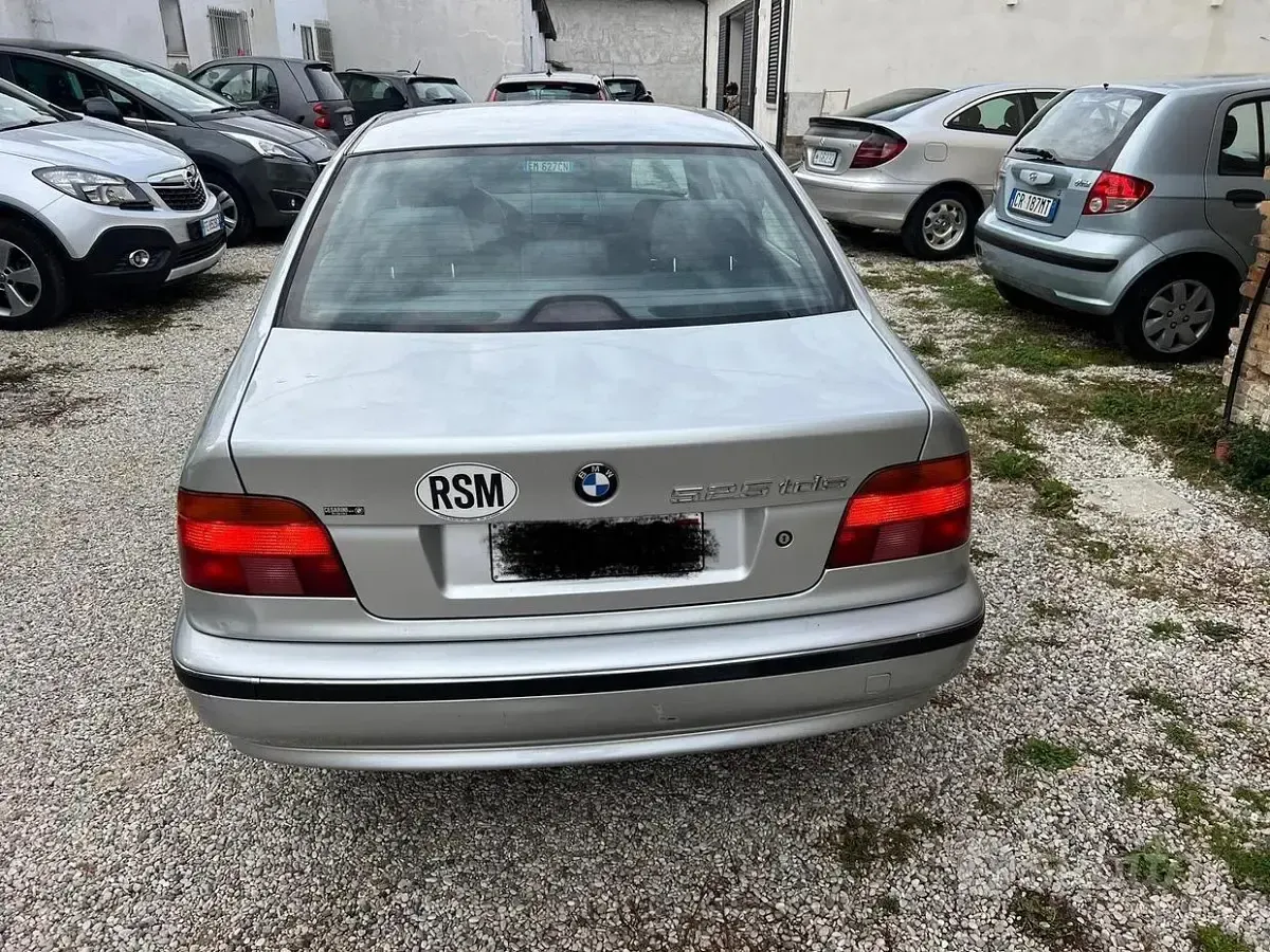 Usata BMW 525 143 CV (105 kW) 1998 Grigio Berlina