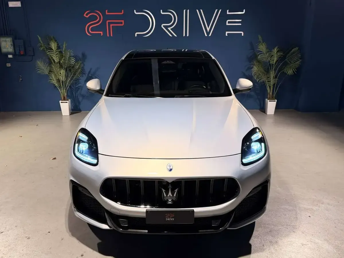 Usata Maserati Grecale 530 CV (389 kW) 2023 Bianco SUV