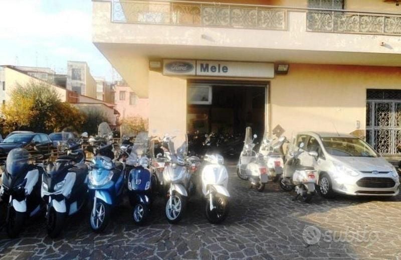 Usata Nissan X-Trail N-Connecta 176 CV (129 kW) 2017 Grigio SUV