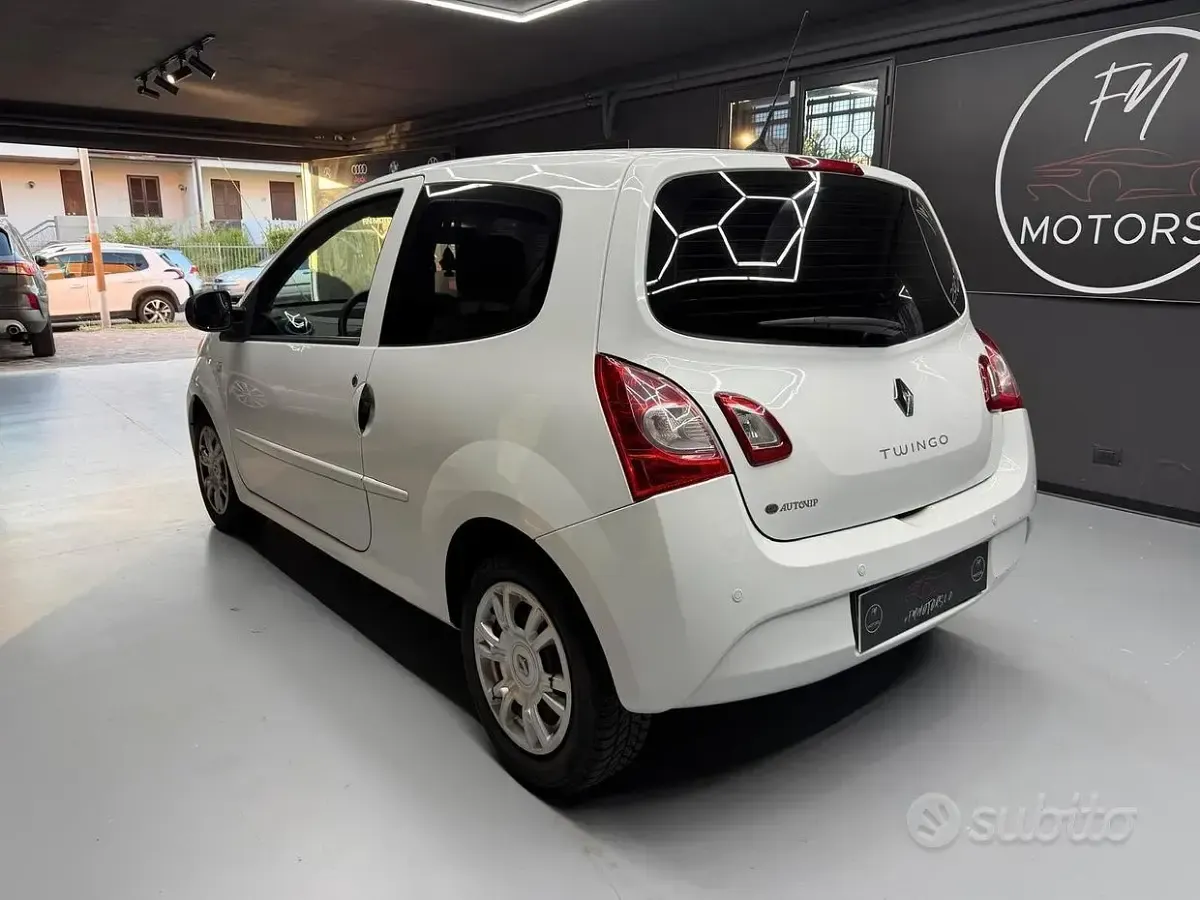 Usata Renault Twingo 75 CV (55 kW) 2012 Bianco Utilitaria