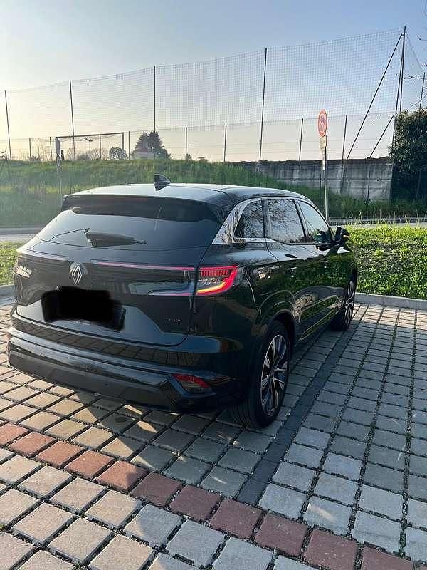 Usata Renault Austral Techno 200 CV (147 kW) 2023 Nero SUV