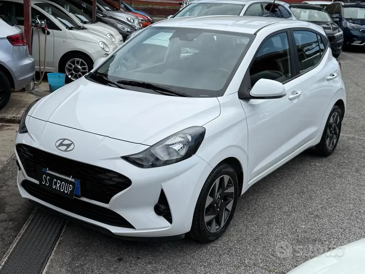 Usata Hyundai i10 Prime 67 CV (49 kW) 2023 Bianco Utilitaria