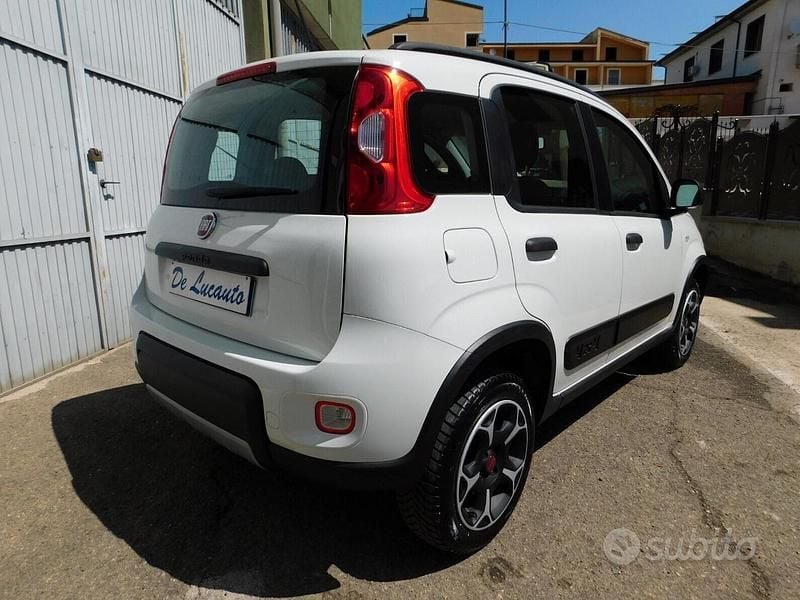 Usata Fiat Panda 4x4 86 CV (63 kW) 2020 Bianco Utilitaria