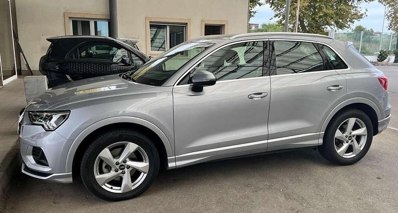 Usata Audi Q3 S-Line 150 CV (110 kW) 2022 Argento SUV