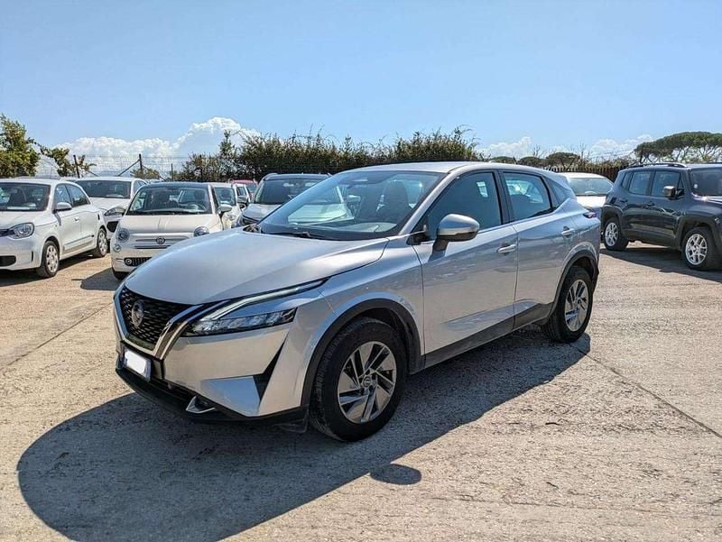 Grigio Usata 2023 Nissan Qashqai SUV | 19.800 € (Super prezzo) - Immagine 1/4
