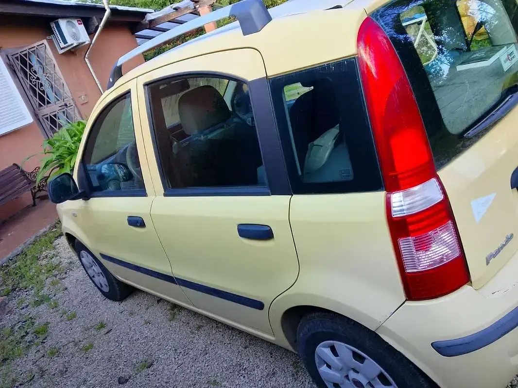 Usata Fiat Panda Dynamic 69 CV (50 kW) 2010 Giallo Utilitaria