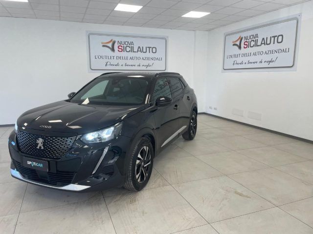 Usata Peugeot 2008 Allure 101 CV (74 kW) 2023 Nero SUV