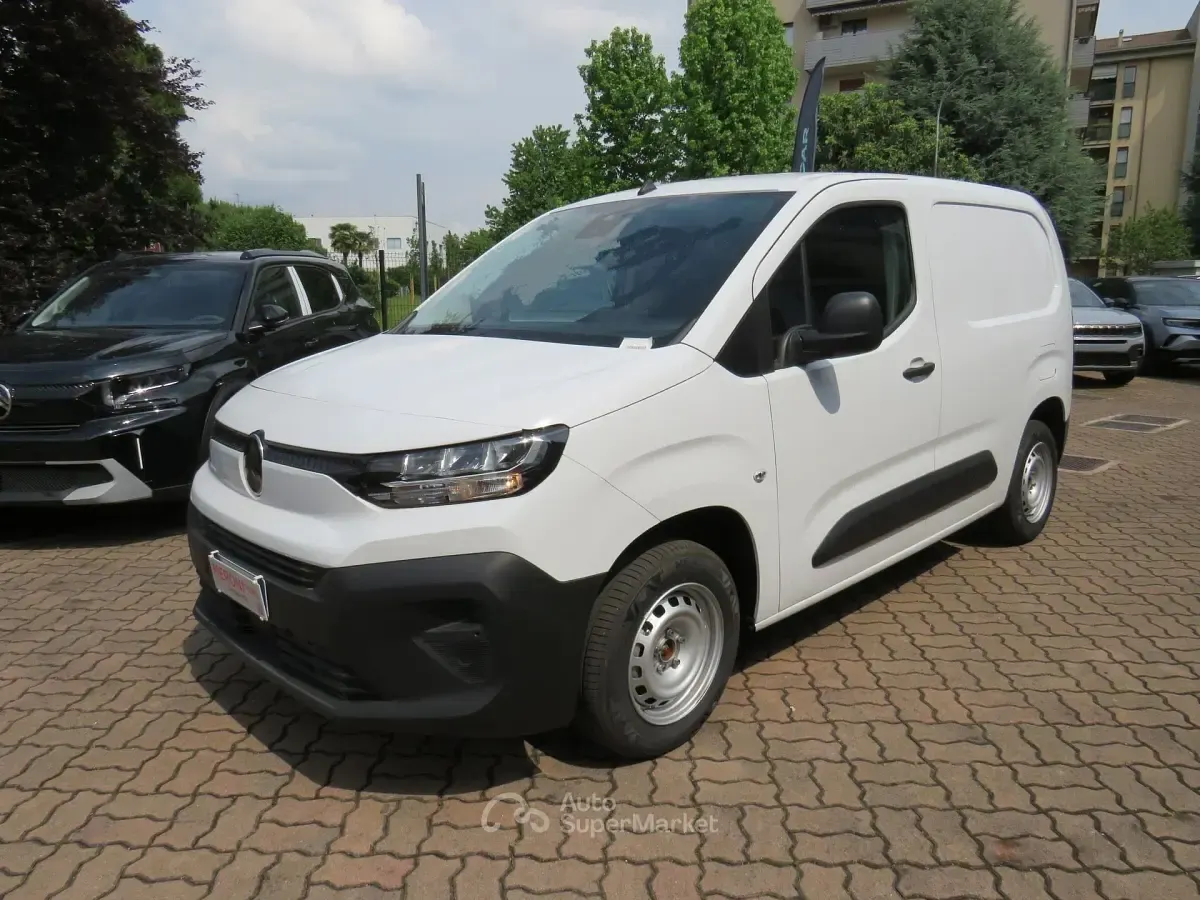 Nouvelle Citroën Berlingo 102 ch (75 kW) 2026 Blanc Monospace