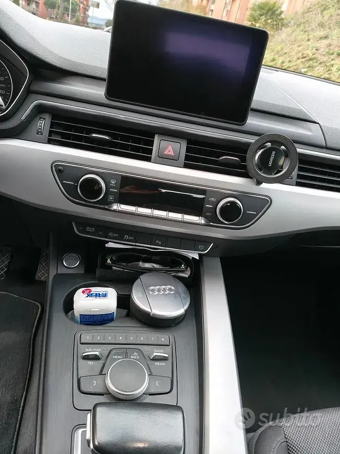 Usata Audi A4 150 CV (110 kW) 2018 Nero Station wagon