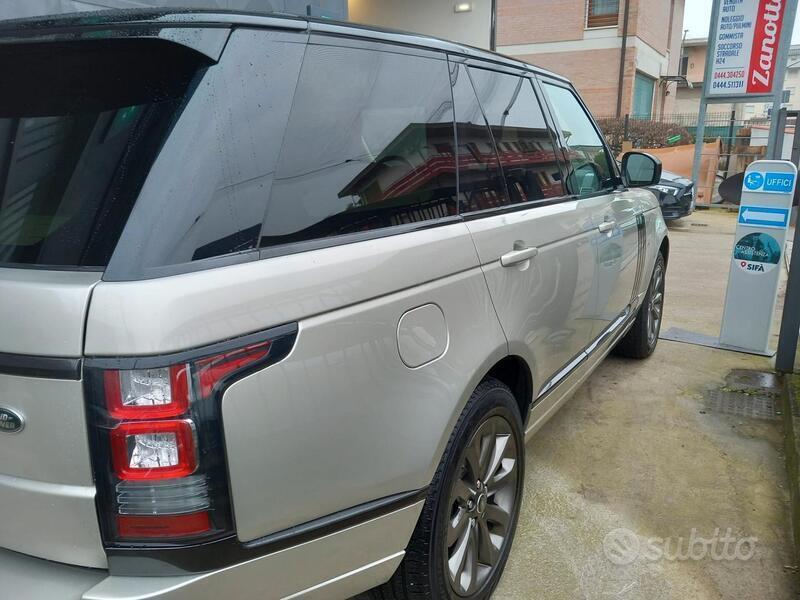 Usato 2014 Land Rover Range Rover 3.0 Diesel 249 CV (34.000 €)