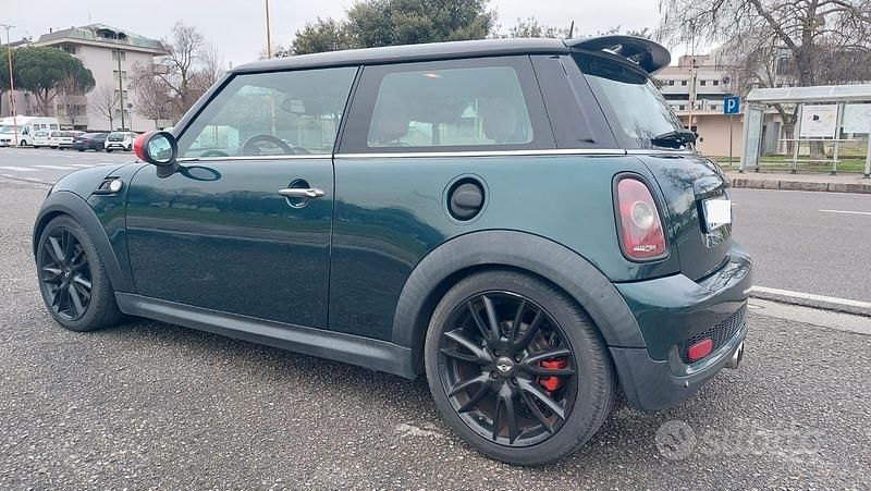 Usata Mini Cooper S 174 CV (127 kW) 2007 Verde Utilitaria