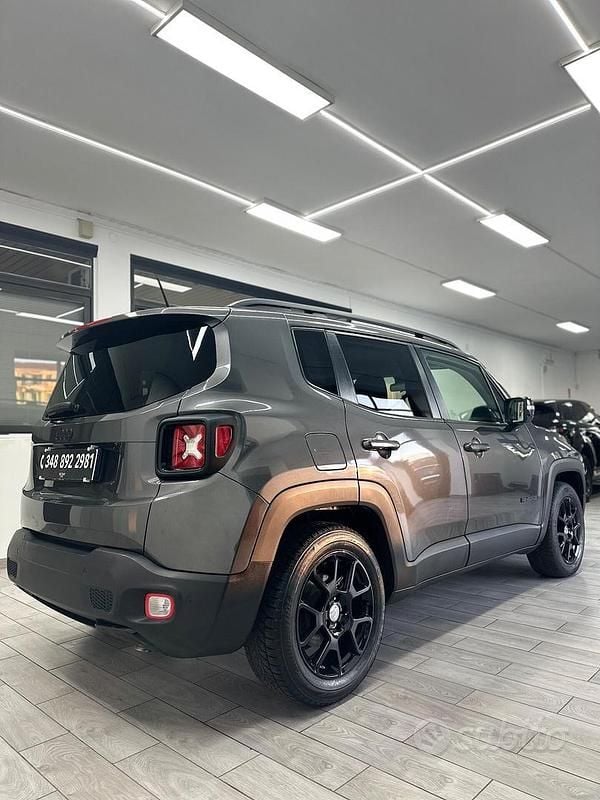 Usata Jeep Renegade Limited 120 CV (88 kW) 2017 Grigio SUV