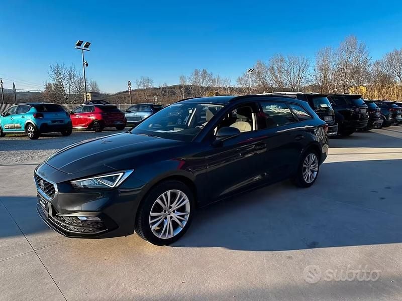 Usata Seat Leon Business 115 CV (84 kW) 2021 Grigio Station wagon