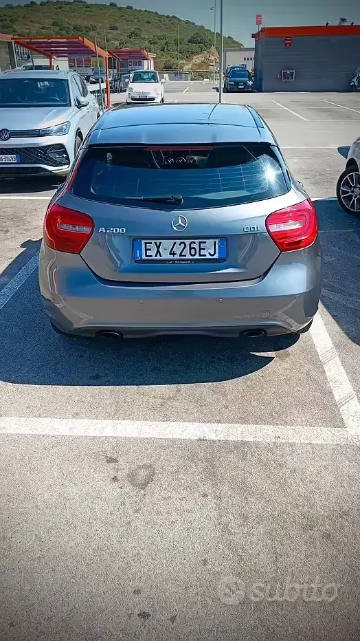 Usata Mercedes 200 136 CV (100 kW) 2014 Grigio Berlina