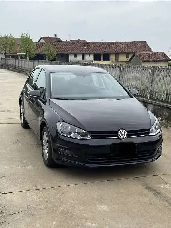 Usata VW Golf VII Trendline 90 CV (66 kW) 2014 Nero Berlina