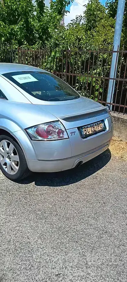 Usata Audi TT 179 CV (131 kW) 1999 Grigio Coupé