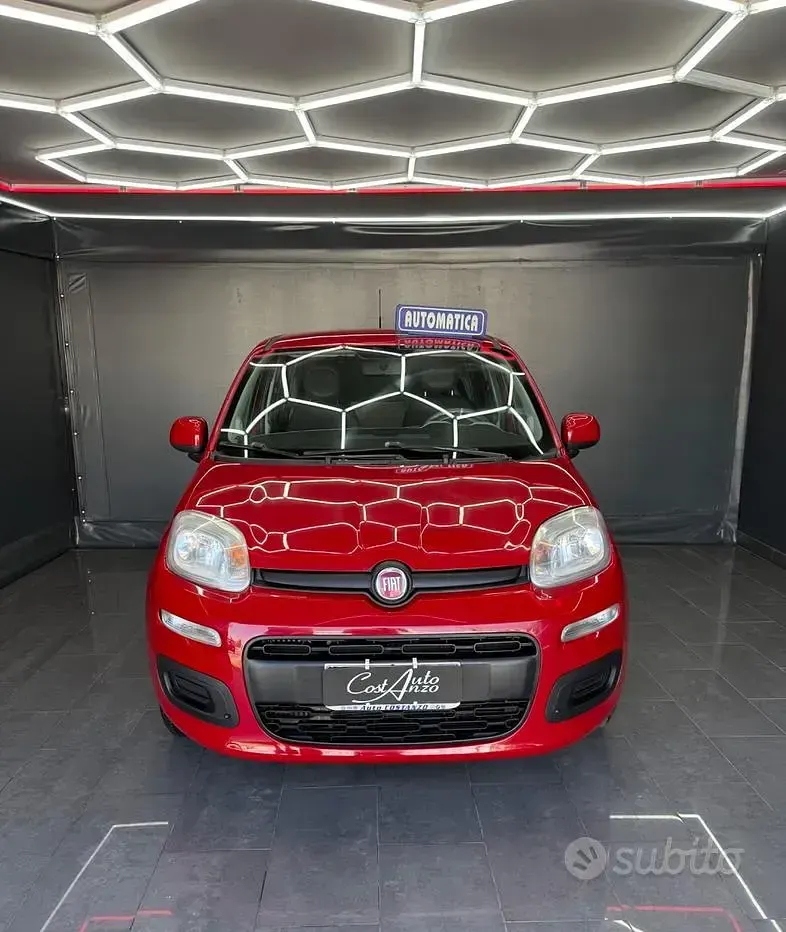 Usata Fiat Panda 84 CV (61 kW) 2015 Rosso Utilitaria