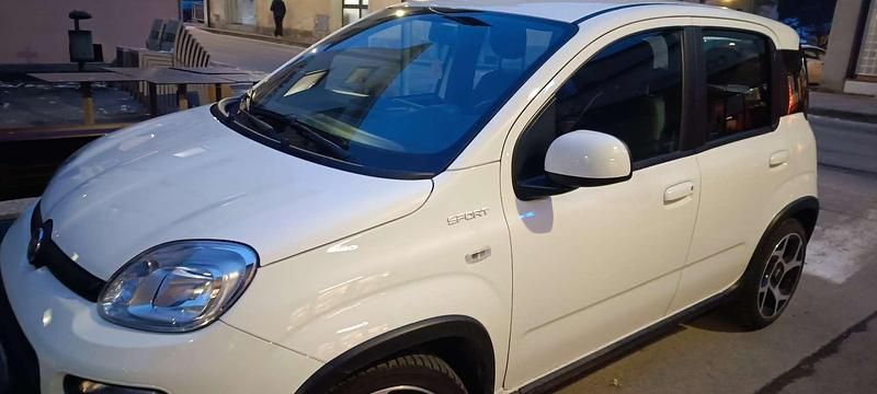 Usata Fiat Panda Sport 69 CV (50 kW) 2022 Utilitaria