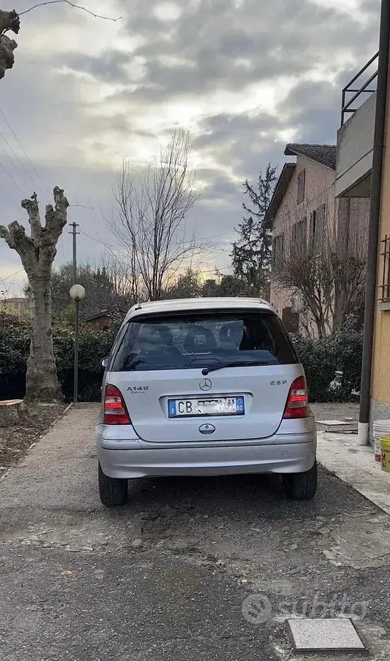 Usata Mercedes A140 82 CV (60 kW) 2002 Grigio Utilitaria