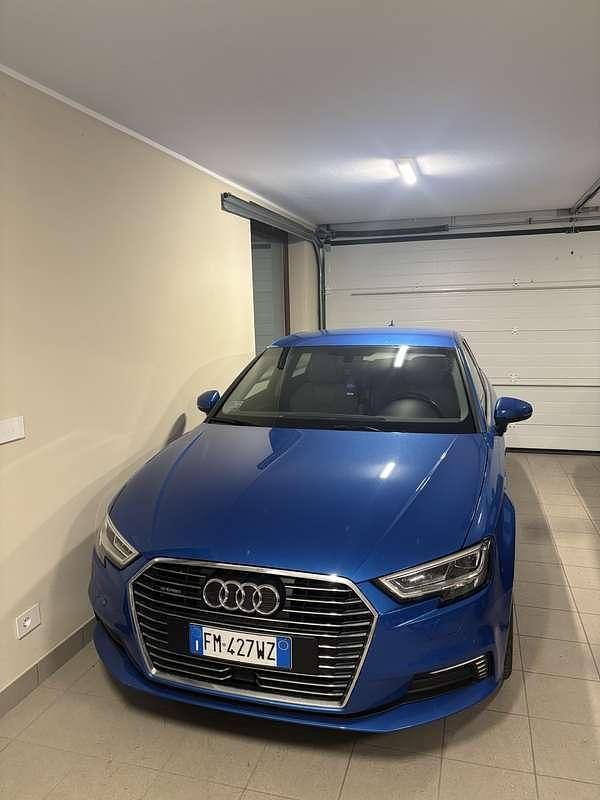 Usata Audi e-tron Design 150 CV (110 kW) 2018 SUV