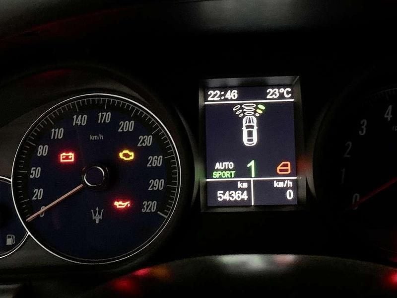 Usata Maserati Granturismo 450 CV (330 kW) 2009 Nero Coupé