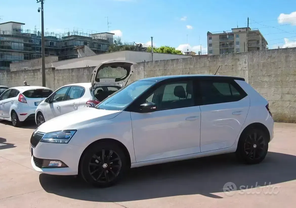 Usata Skoda Fabia 60 CV (44 kW) 2019 Bianco Utilitaria
