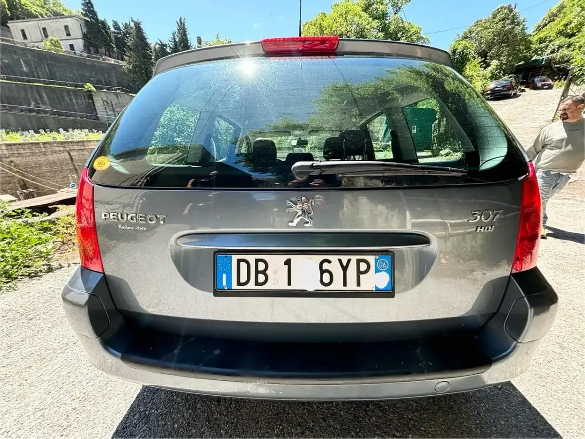 Usata Peugeot 307 89 CV (65 kW) 2006 Grigio Station wagon