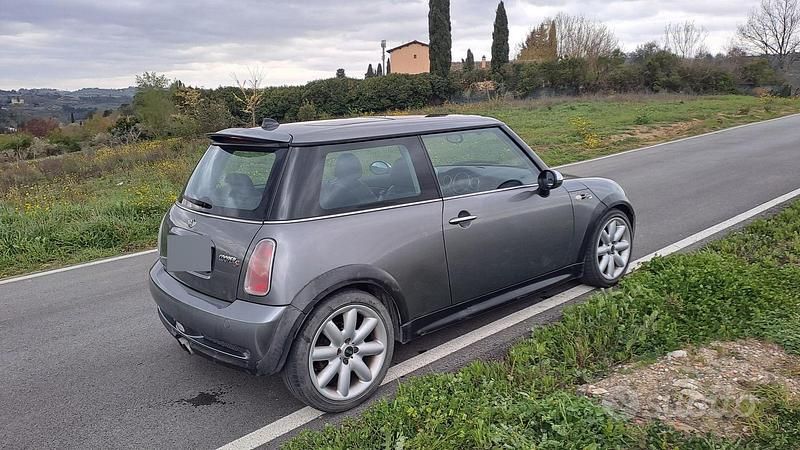 Usata Mini Cooper S 163 CV (119 kW) 2002 Grigio Utilitaria