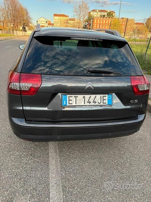 Usata Citroën C5 Business Class 140 CV (102 kW) 2013 Nero Station wagon