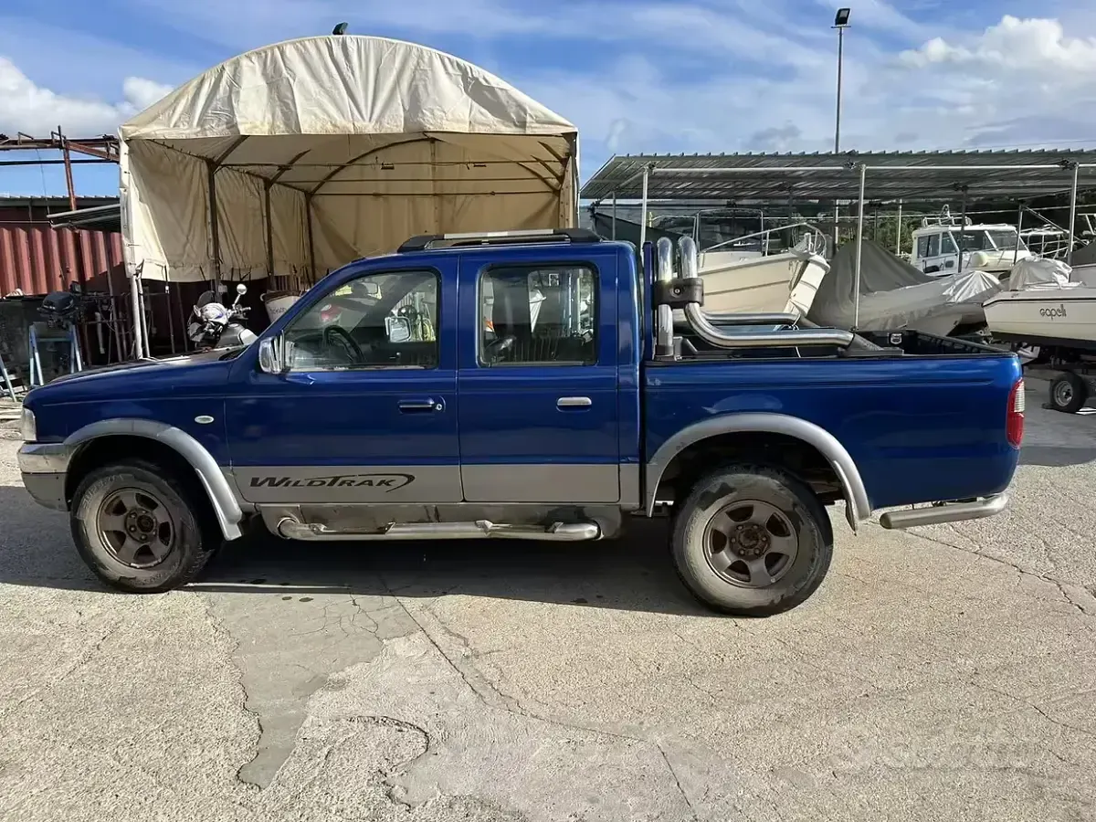 Usata Ford Ranger 109 CV (80 kW) 2005 Blu Pick-up
