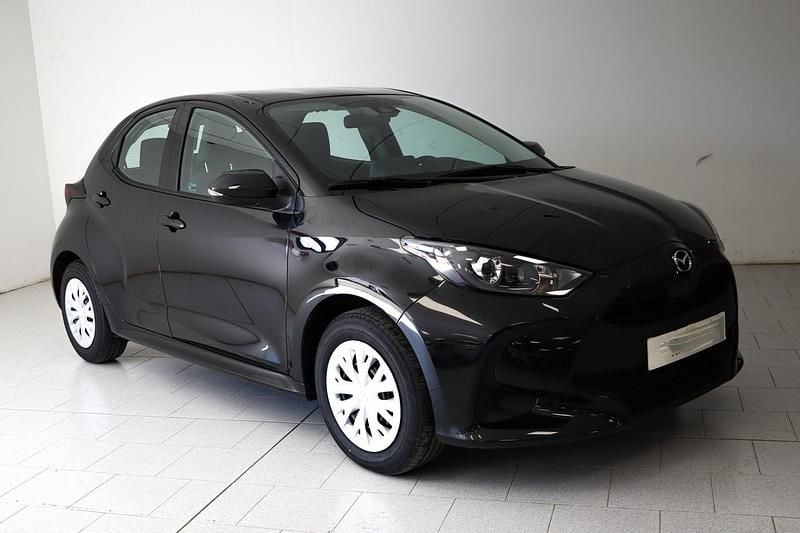 Usata Mazda 2 92 CV (67 kW) 2023 Nero Utilitaria