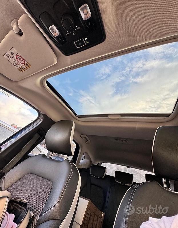 Usata Renault Captur 101 CV (74 kW) 2020 Blu SUV