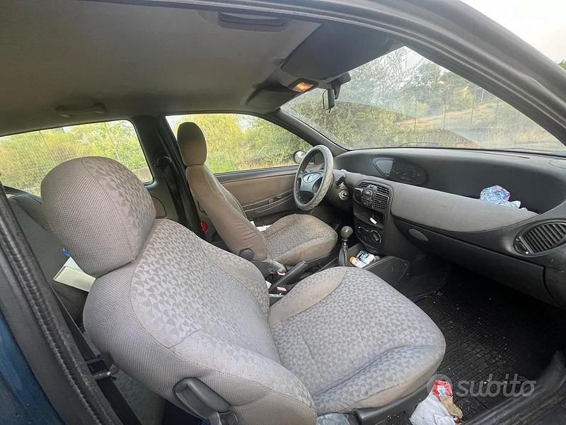 Usata Lancia Ypsilon 1999 Blu Utilitaria