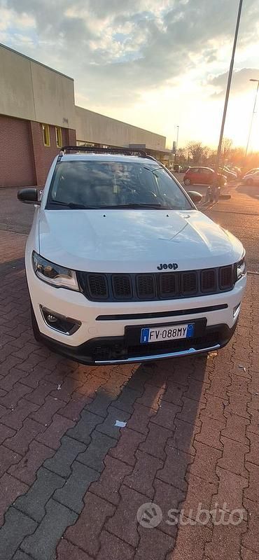 Usata Jeep Compass Limited 120 CV (88 kW) 2019 Bianco SUV