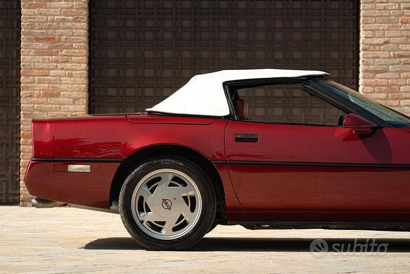 Usata Chevrolet Corvette C4 1987 Rosso Cabrio